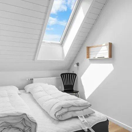 Jorith - 550m From The Sea By Interhome